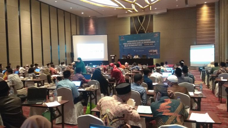 Pondok Pesantren Al-Fattah Menerima Bantuan BLK (Balai Latihan Kerja) dari Kementerian Ketenagakerjaan Tahun 2021